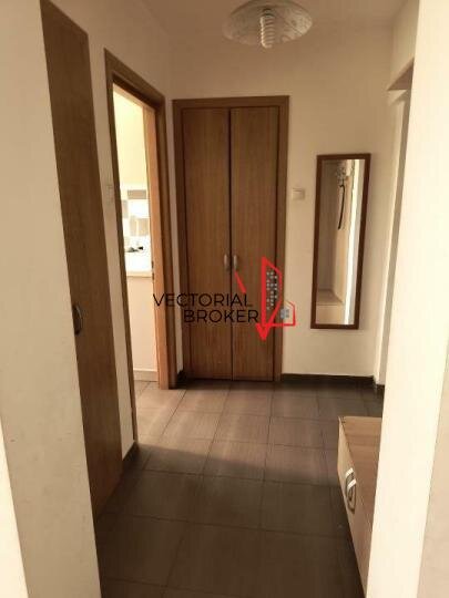 Titan Apartament 3 camere - 7 minute de metrou, mobilat