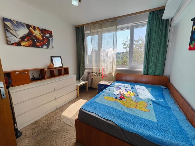 Titan Apartament 3 camere - 7 minute de metrou, mobilat